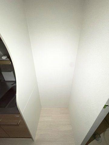 【収納】プレリスＮＥＯ大阪十三エルヴィオン