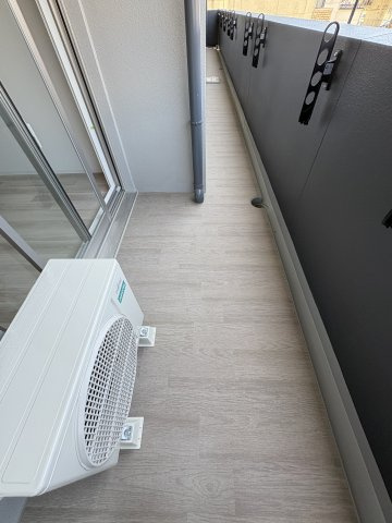 【バルコニー】プレリスＮＥＯ大阪十三エルヴィオン