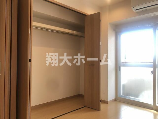 ギターセンタービルの収納