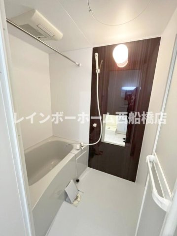 メラースの浴室