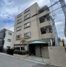 アヴァンセ岡本