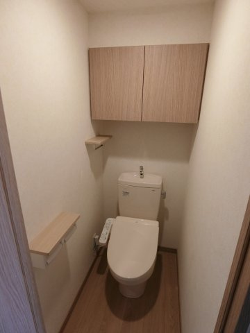 ルーブル武蔵小杉六番館のトイレ|他のお部屋の参考写真となります。