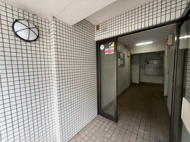 【エントランス】