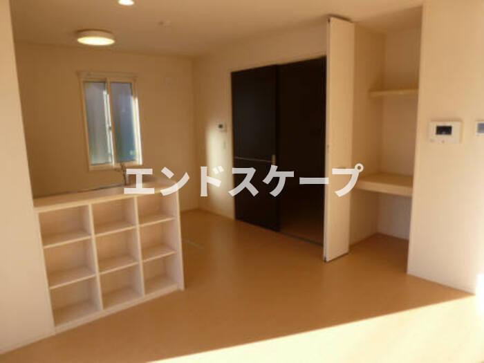 サンライズの居間・リビング|高崎、前橋のお部屋探しはエンドスケープまで！お客様の理想お聞かせ下さい♪