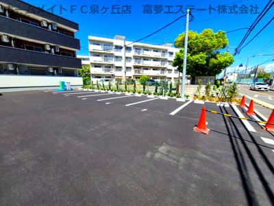 【駐車場】 | カーサ綾園 