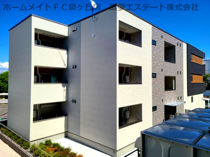 カーサ綾園 の外観