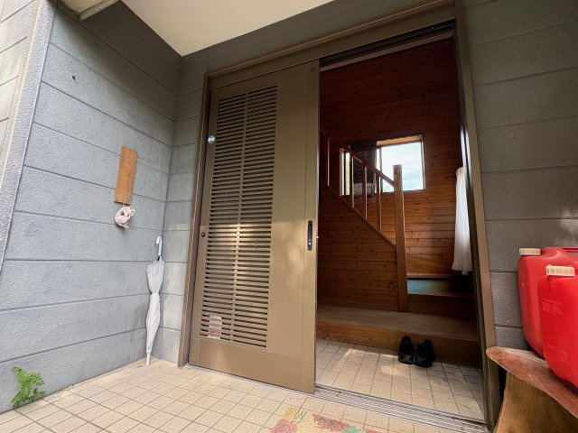 下田市　白浜の玄関