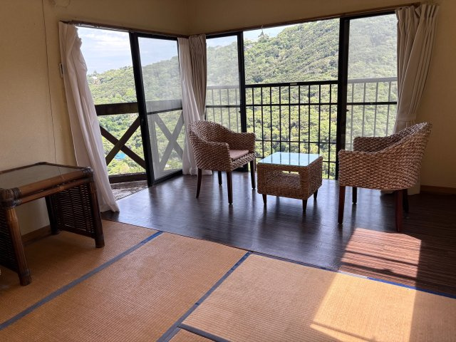 下田市　白浜の居間・リビング