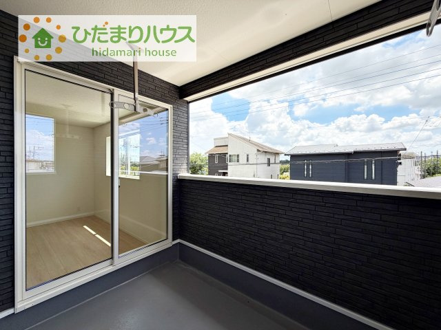 【バルコニー】 | 常総市水海道諏訪町第3　新築戸建　5号棟 | 人気が高いインナーバルコニーを採用♪天候を気にせず洗濯物を干せ、紫外線も気にせずに済みます(*^^)v