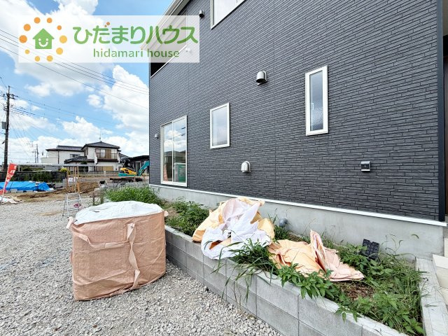 【庭】 | 常総市水海道諏訪町第3　新築戸建　5号棟 | 周辺には高い建物がないため、お庭には太陽の光が降り注ぎます♪