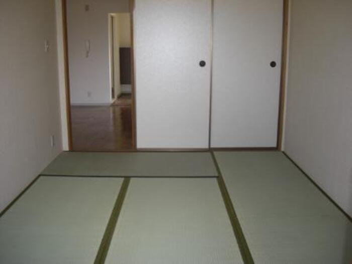 ファミール陵南Ｂ棟の和室