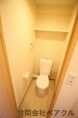 【トイレ】 | コンフォーレ栗栖野 | 落ち着いたトイレです