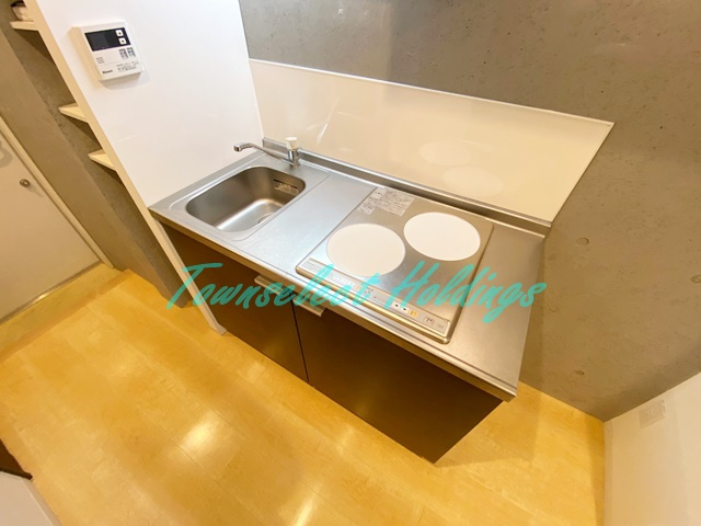 TRYM湘南台のキッチン|同建物別号室