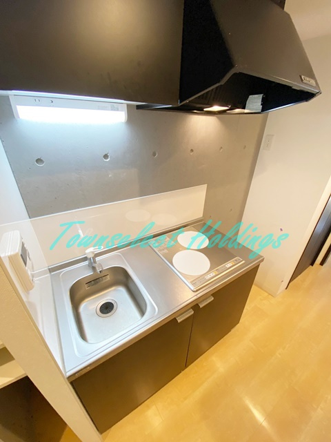 TRYM湘南台のキッチン|同建物別号室