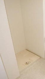 【設備】 | Pastoral Mirashun | 室内洗濯機置き場。