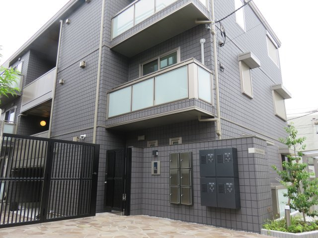 Ｒｅｖｅｕｒ　Ｈａｃｈｉｍａｎｙａｍａ