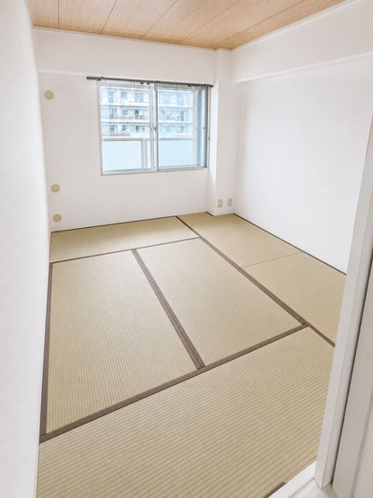 【寝室】