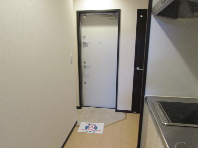 フジパレス宝塚南Ⅰ番館の玄関