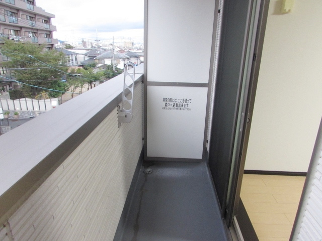 フジパレス宝塚南Ⅰ番館のバルコニー