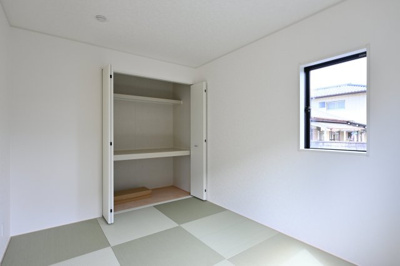 【和室】 | 太田市鳥山上町第6 | 和室は大きな収納付きでとっても便利♪