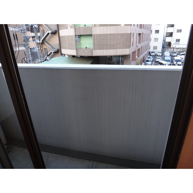 ヒルサイド御茶ノ水のバルコニー