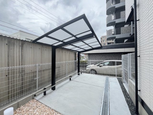 【駐車場】 | トリシア上中野