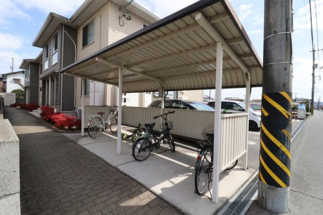 【その他共用部分】 | ブランシュール | お写真は、別のお部屋のものです。
