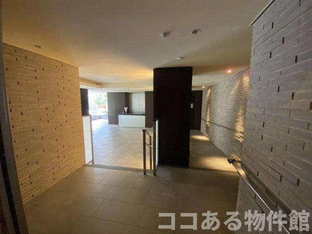 ライオンズ新神戸山の手レジデンスのロビー