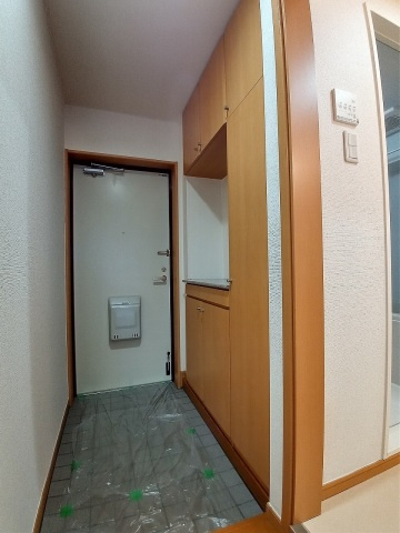 【玄関】 | ラフレシール