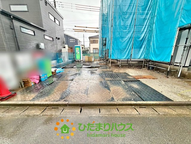 蓮田市西新宿8期　新築一戸建て　リガーレの駐車場|2026/09/21　撮影