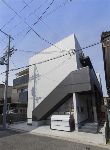 京都市伏見区奈良屋町のアパート