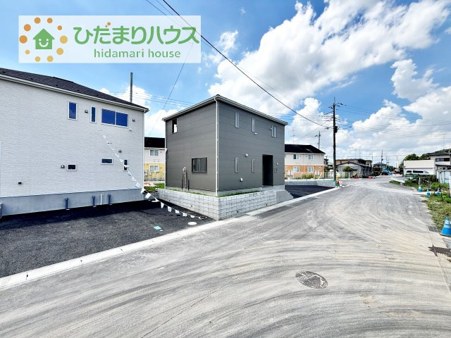 【外観】 | 常総市本石下第12　新築戸建　1号棟 | お客様をお待たせする事は、御座いません！！
当日のご見学は勿論、いつでも見れます☆彡