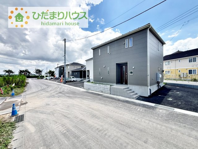 【外観】 | 常総市本石下第12　新築戸建　1号棟 | デザイナーズのようなお洒落な外観です(^^♪