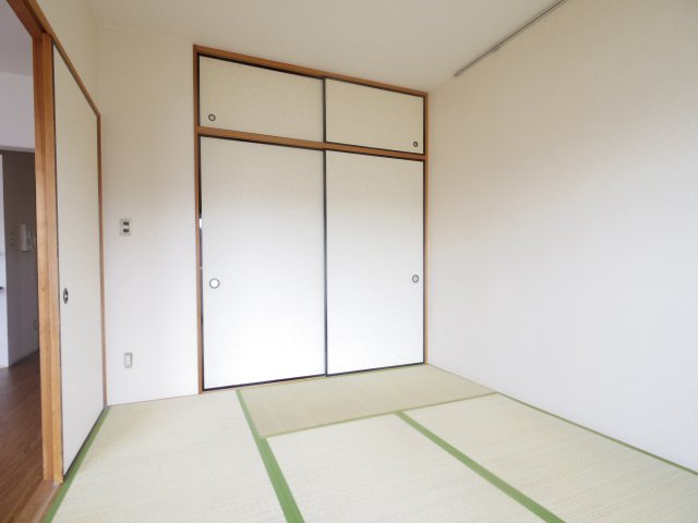 新座四季タウン Ｆ棟の内装