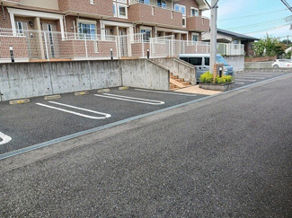 【駐車場】 | サンモール　ジュジュ