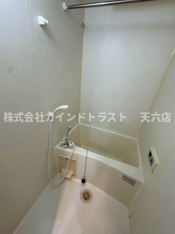SWISS京橋の浴室|落ち着いた空間のお風呂です