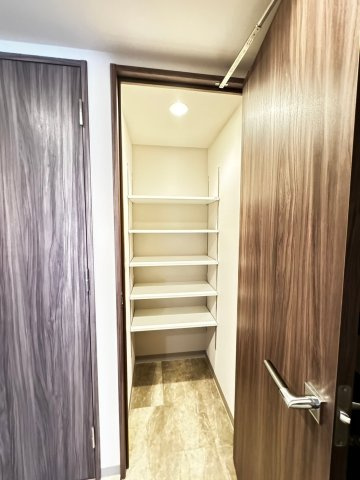【収納】 | ルフォンプログレ堺筋本町タワーレジデンス