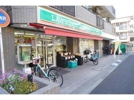ローソンストア100東…まで146m