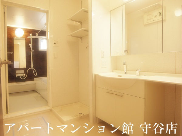 アロマレジデンス松ヶ丘の洗面所