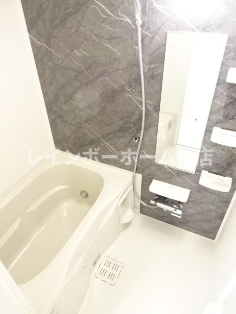【仲介手数料：50％OFF】対象物件！の浴室|追い焚き機能・浴室乾燥機があります