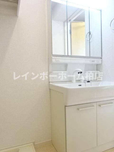 【仲介手数料：50％OFF】対象物件！の洗面所|シャワー付き洗面台です