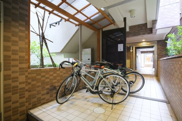 菱和パレス渋谷本町のその他共用部分|駐輪場