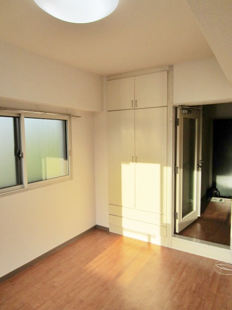 杉並区上高井戸３丁目の賃貸マンションの洋室|個人の部屋や寝室として使える洋室です