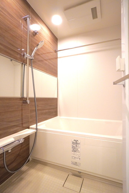 ラ・カーサ広尾の浴室|※写真は同タイプ住戸です。