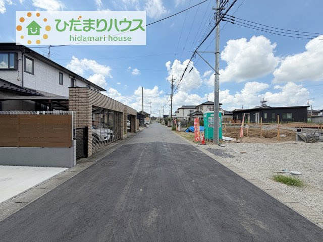 【前面道路含む現地写真】 | 常総市水海道諏訪町第3　新築戸建　1号棟