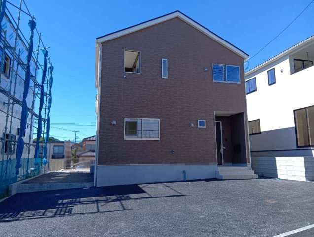 【駐車場】 | 沼津市西熊堂第3 新築建売分譲住宅 土地＋建物 TW06296 | 沼津市西熊堂　4号棟　駐車スペース　※令和8年10月1日撮影