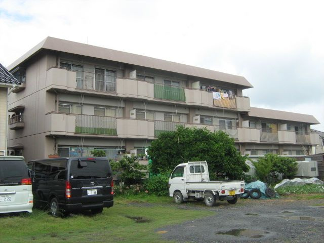 ハイツ岐北の外観