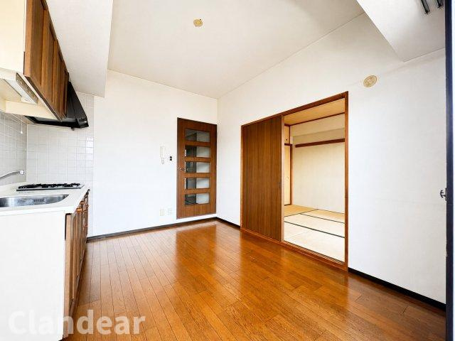 アーバンヒルズ北綾瀬第二のダイニング|ドキドキの新生活も、安心してスタート。ぴったりの住まいを見つけませんか？クランディアが一緒に住まい選びをサポートします‼　まずは、お気軽にお問合せください　＃クランディア