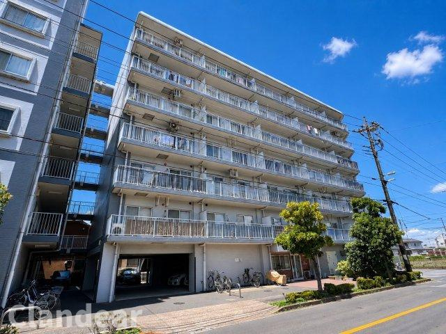 アーバンヒルズ北綾瀬第二の外観|ドキドキの新生活も、安心してスタート。ぴったりの住まいを見つけませんか？クランディアが一緒に住まい選びをサポートします‼　まずは、お気軽にお問合せください　＃クランディア