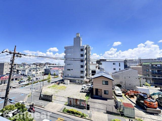 アーバンヒルズ北綾瀬第二の展望|ドキドキの新生活も、安心してスタート。ぴったりの住まいを見つけませんか？クランディアが一緒に住まい選びをサポートします‼　まずは、お気軽にお問合せください　＃クランディア